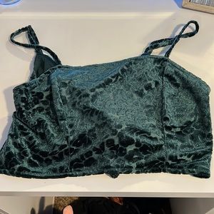 XL crop top